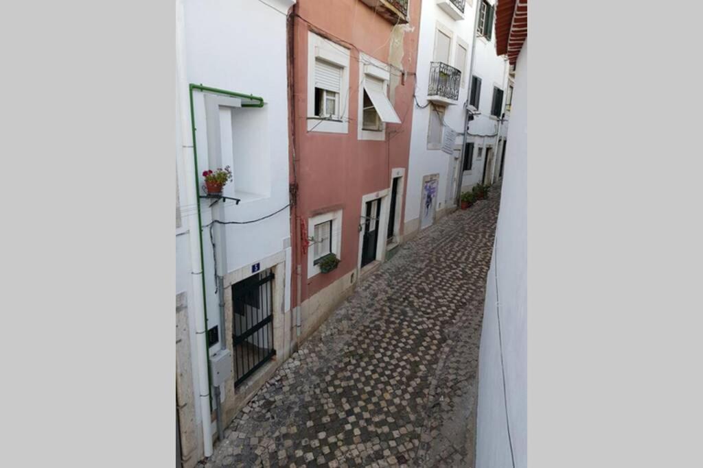 Inloveapartments - View That Calms The Soul Lisbon Bagian luar foto